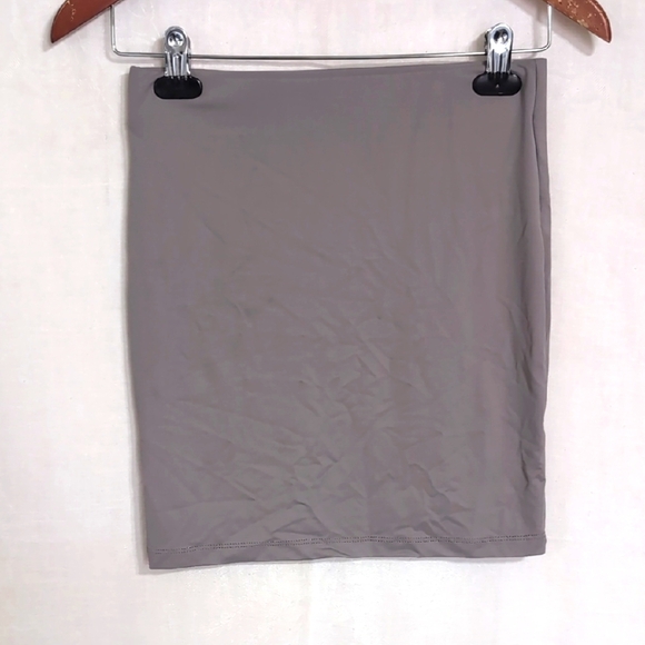 Sole Mio Grey Bodycon Tube Skirt Size Small - Picture 1 of 4